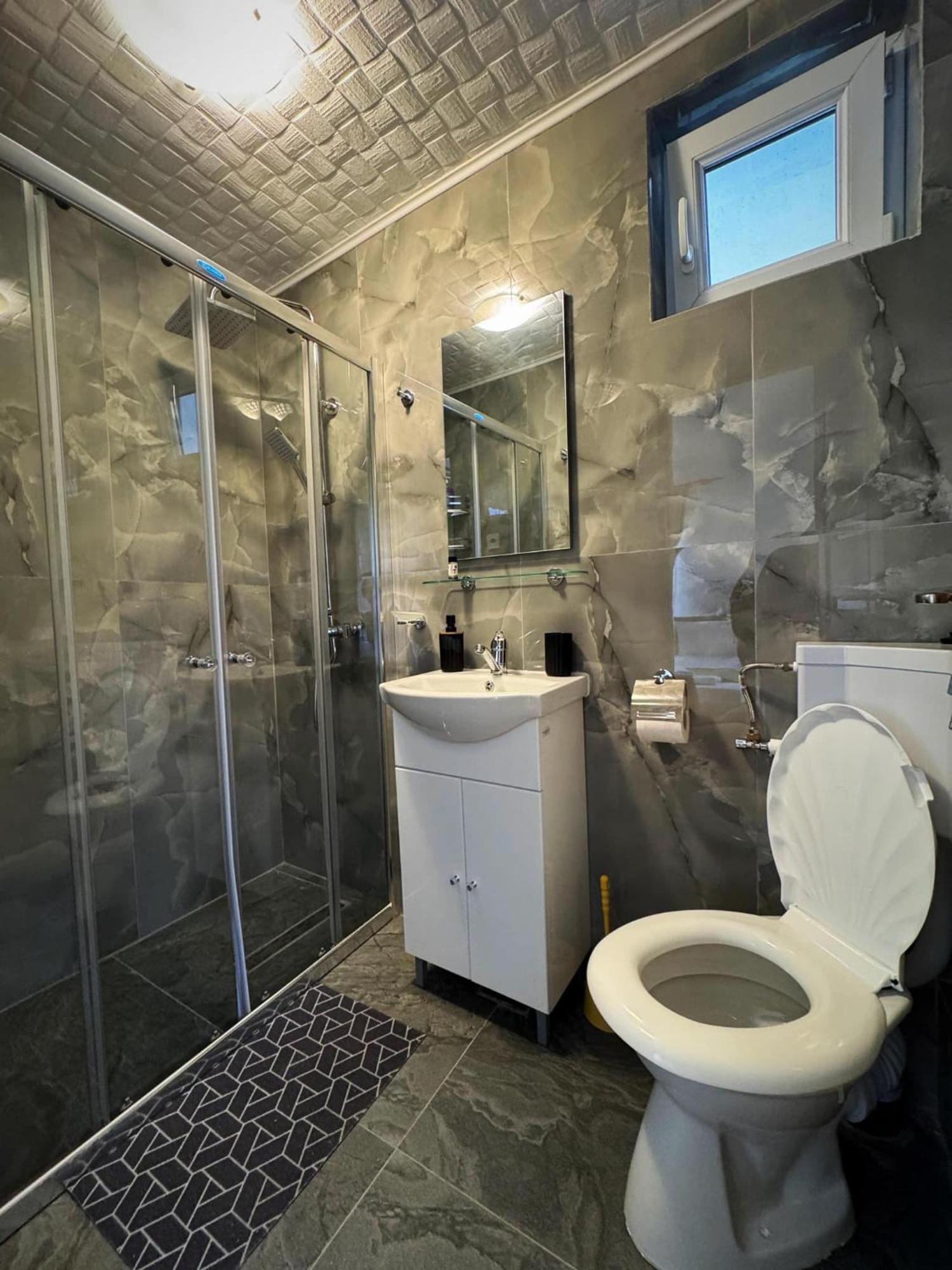 Casa Mary Hotel Haţeg Eksteriør billede